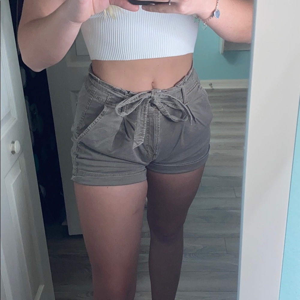 american eagle army green tie shorts
